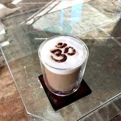 Accessoires Bombes De Peinture Lot De 12 Pochoirs Pour Cappuccino - Diamètre 8,5 Cm - Qbix -Creavea Shop lot de 12 pochoirs pour cappuccino diametre 85 cm qbix p 4