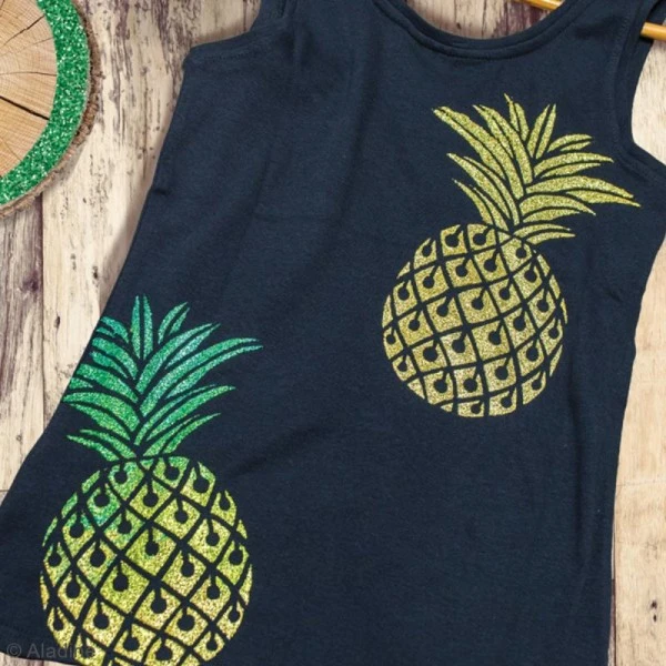 Peinture pailletée Izink Diamond Aladine - 80 ml - 12 couleurs Peinture Pailletée Izink Diamond Aladine - 80 Ml - 12 Couleurs -Creavea Shop peinture pailletee izink diamond aladine 80 ml 12 couleurs p 4