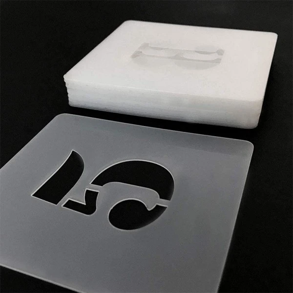 Accessoires Bombes De Peinture Set De Pochoirs 7 Cm - Chiffres Et Caractères Spéciaux N 2 - Qbix 6 Accessoires Bombes De Peinture Set De Pochoirs 7 Cm - Chiffres Et Caractères Spéciaux N 2 - Qbix – Image 4